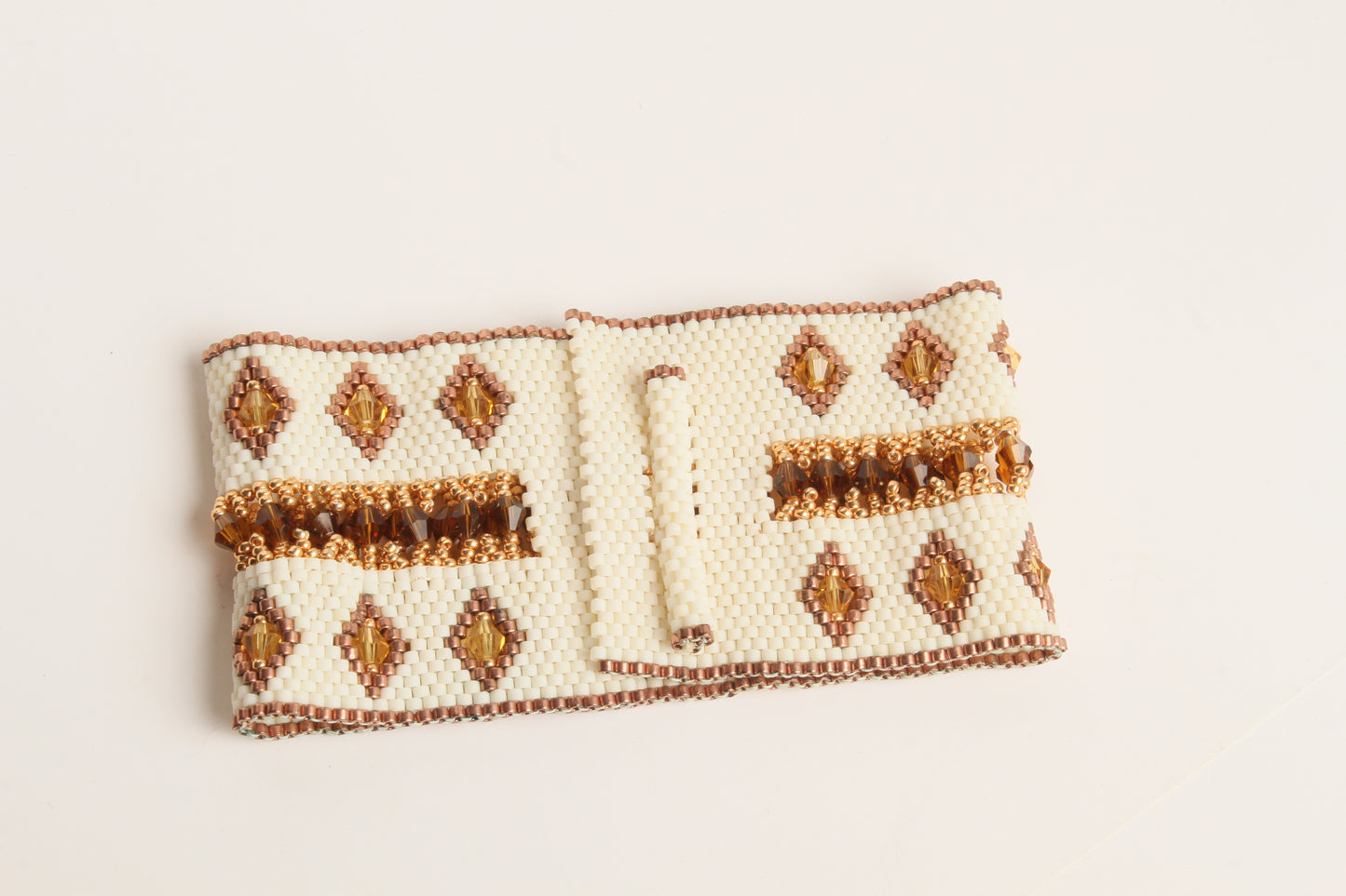 Brown white and amber bicones