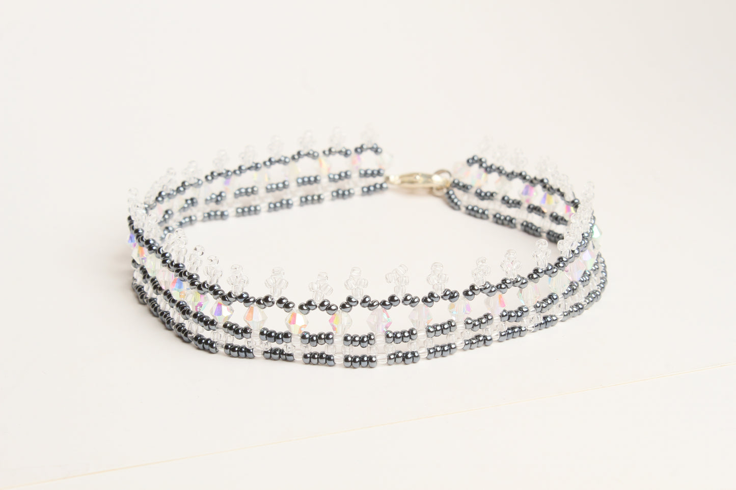 Daisy bracelet