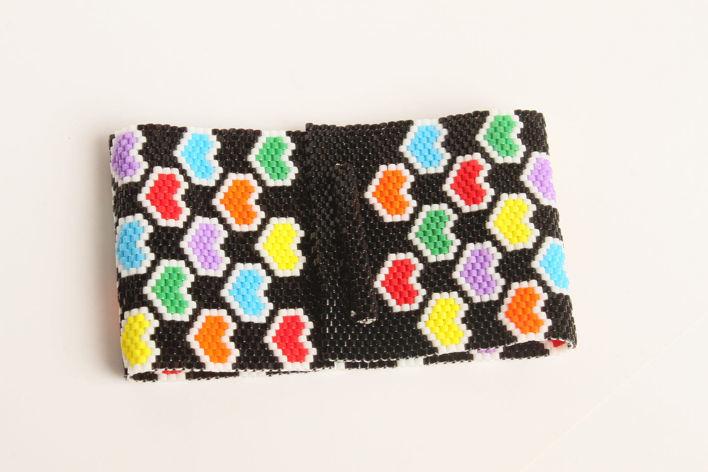 Multicolored hearts (wide)